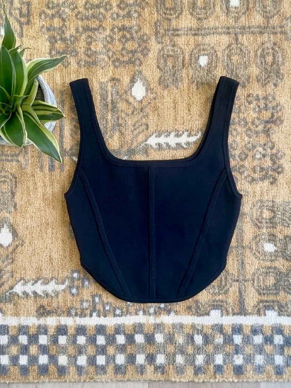 Aritzia Babaton Sculpt Knit Bustier Tank XS